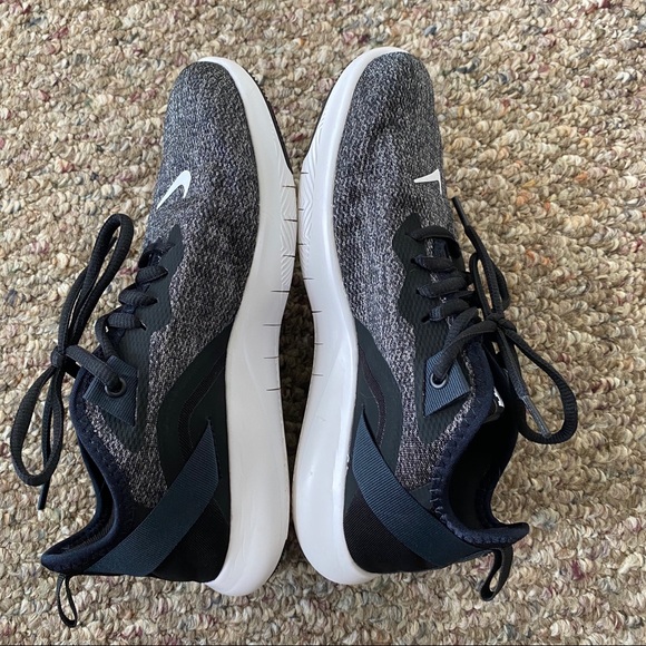 Nike Flex TR 9 Women's Training Shoe - Picture 2 of 13